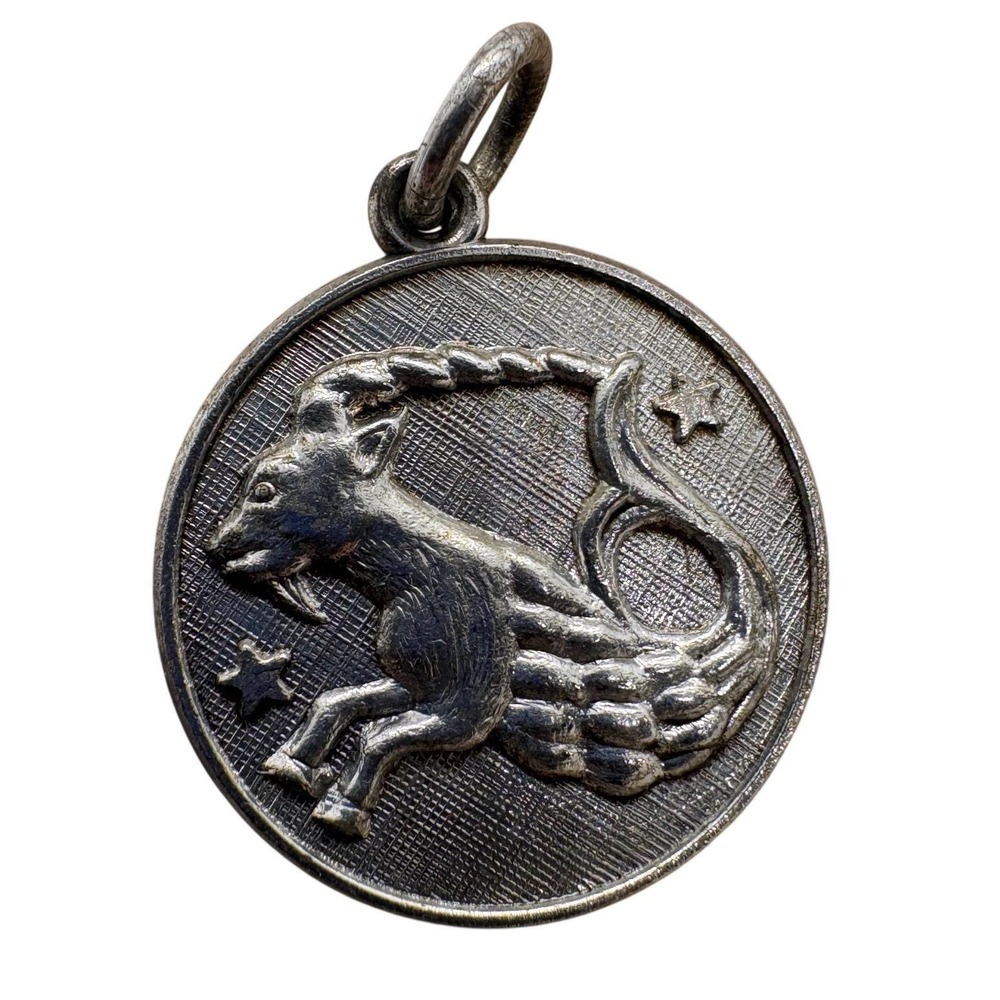 Rembrandt Vintage Sterling Silver Capricorn Zodiac Charm Sea Goat‎ Pendant 3.06g